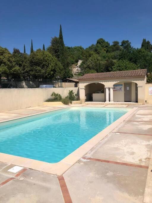 Le Provence Avec Piscine, Climatisation Et Parking Apartment Uzes Exterior photo